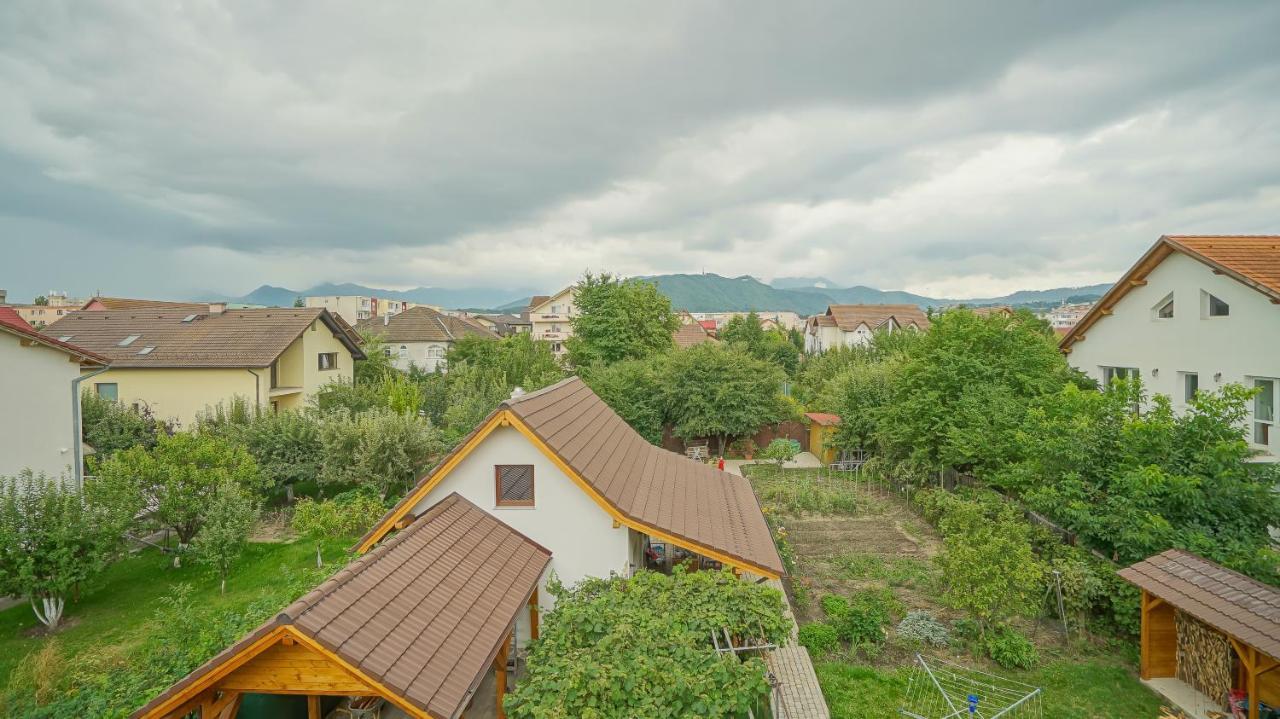 Vilux With Indoor Private Parking Apartment Brașov Exterior foto