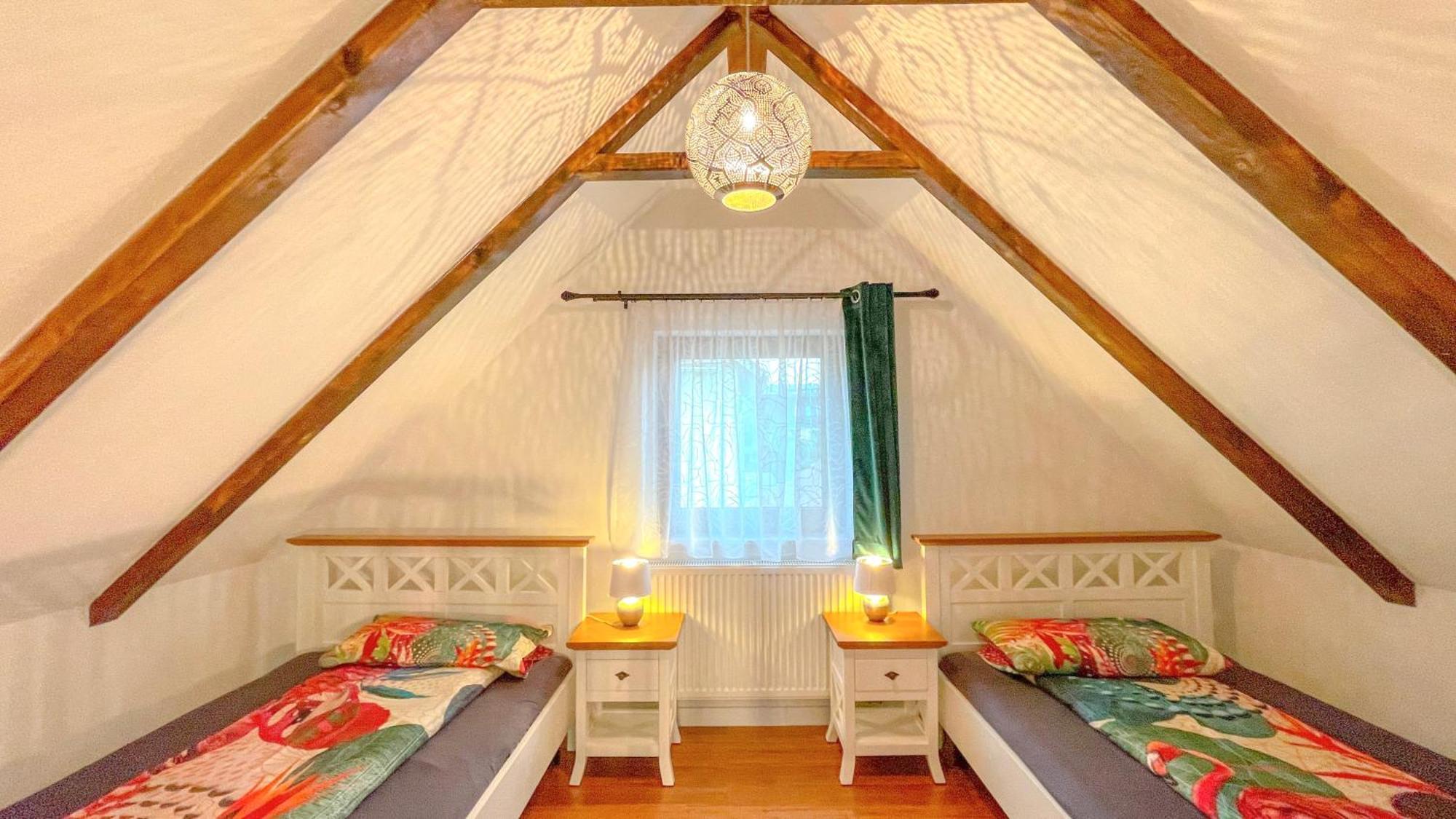 Vilux With Indoor Private Parking Apartment Brașov Exterior foto