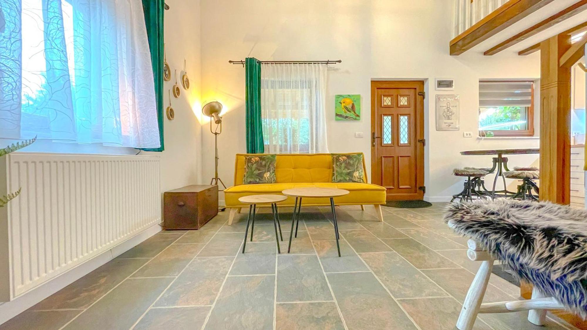 Vilux With Indoor Private Parking Apartment Brașov Exterior foto